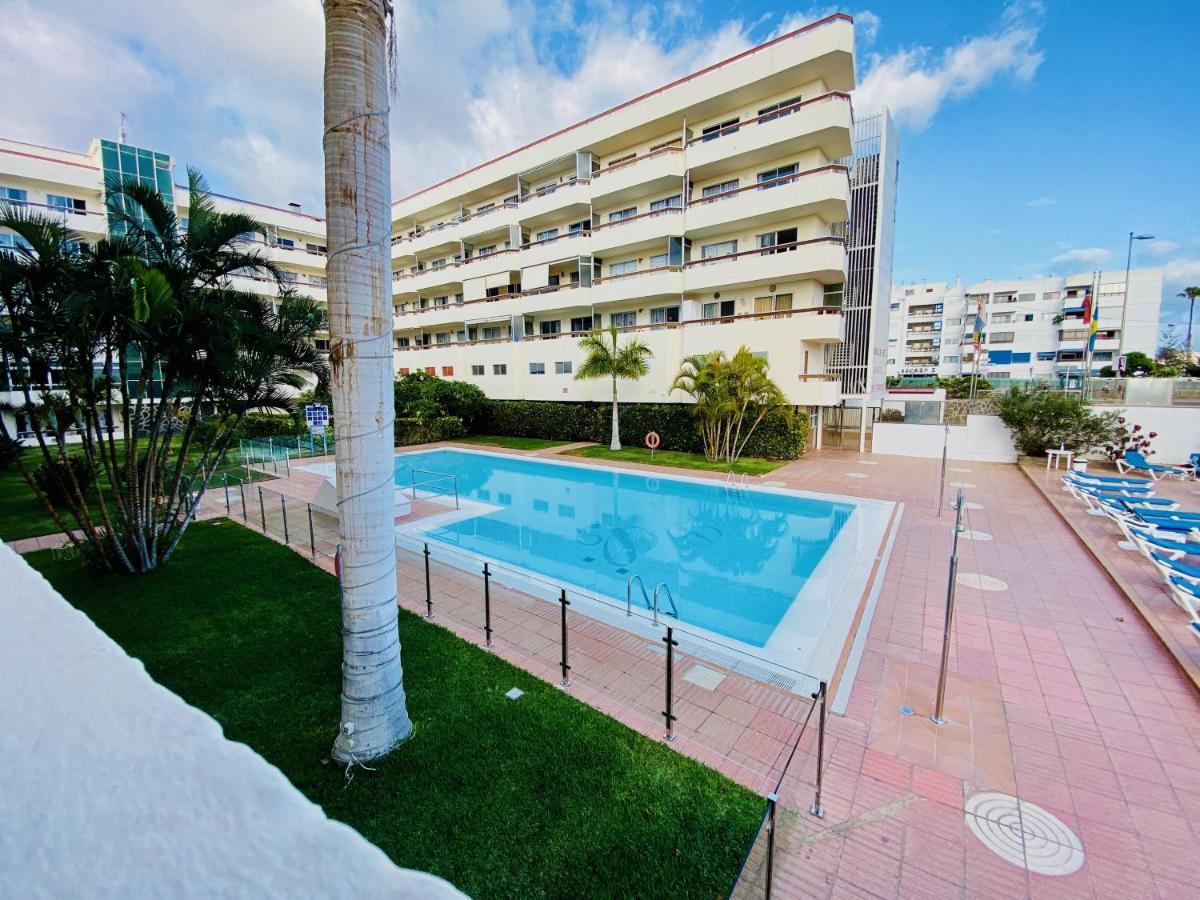 Orange And White Apartment In Yumbo San Bartolomé Exterior foto