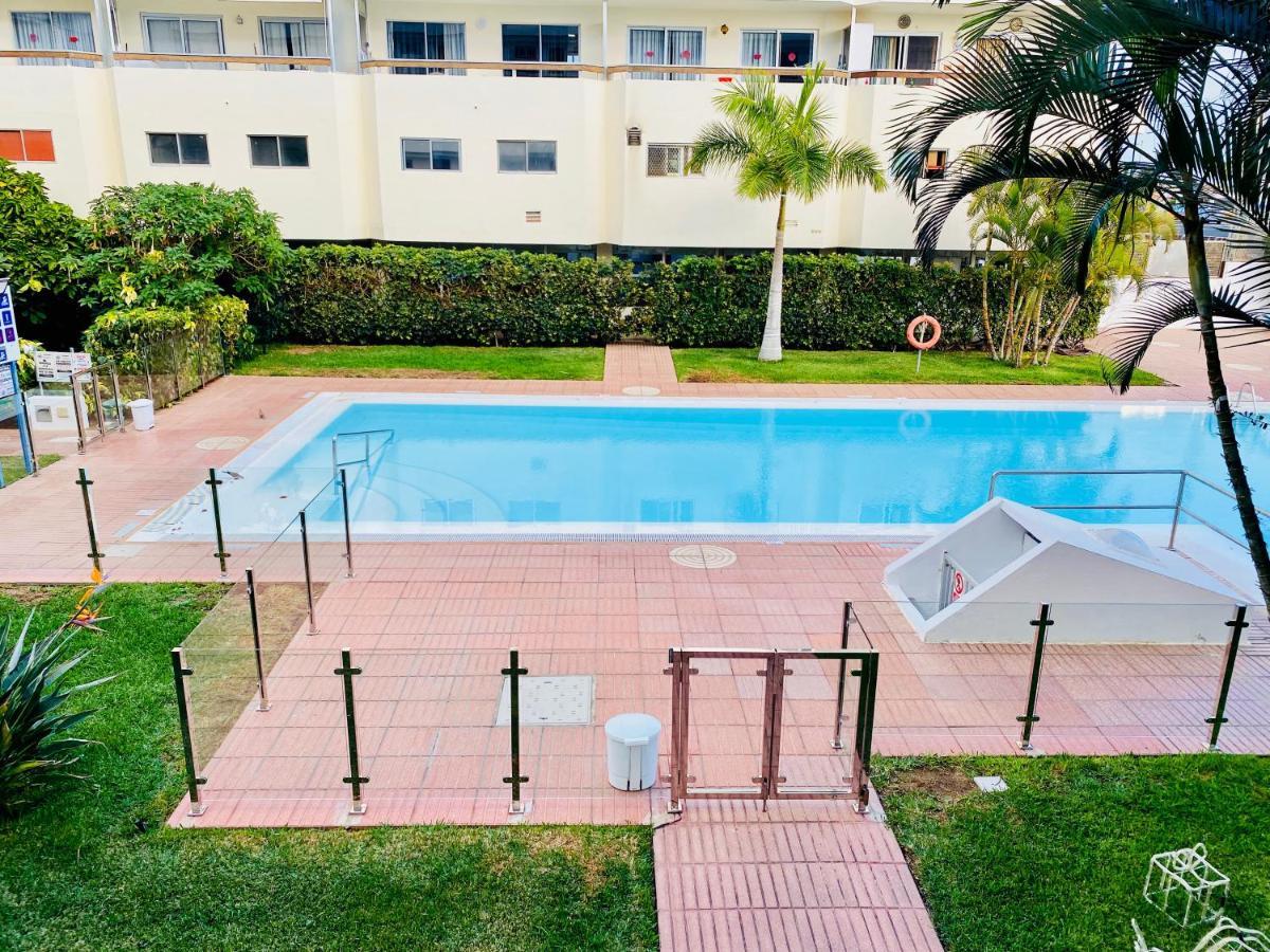 Orange And White Apartment In Yumbo San Bartolomé Exterior foto